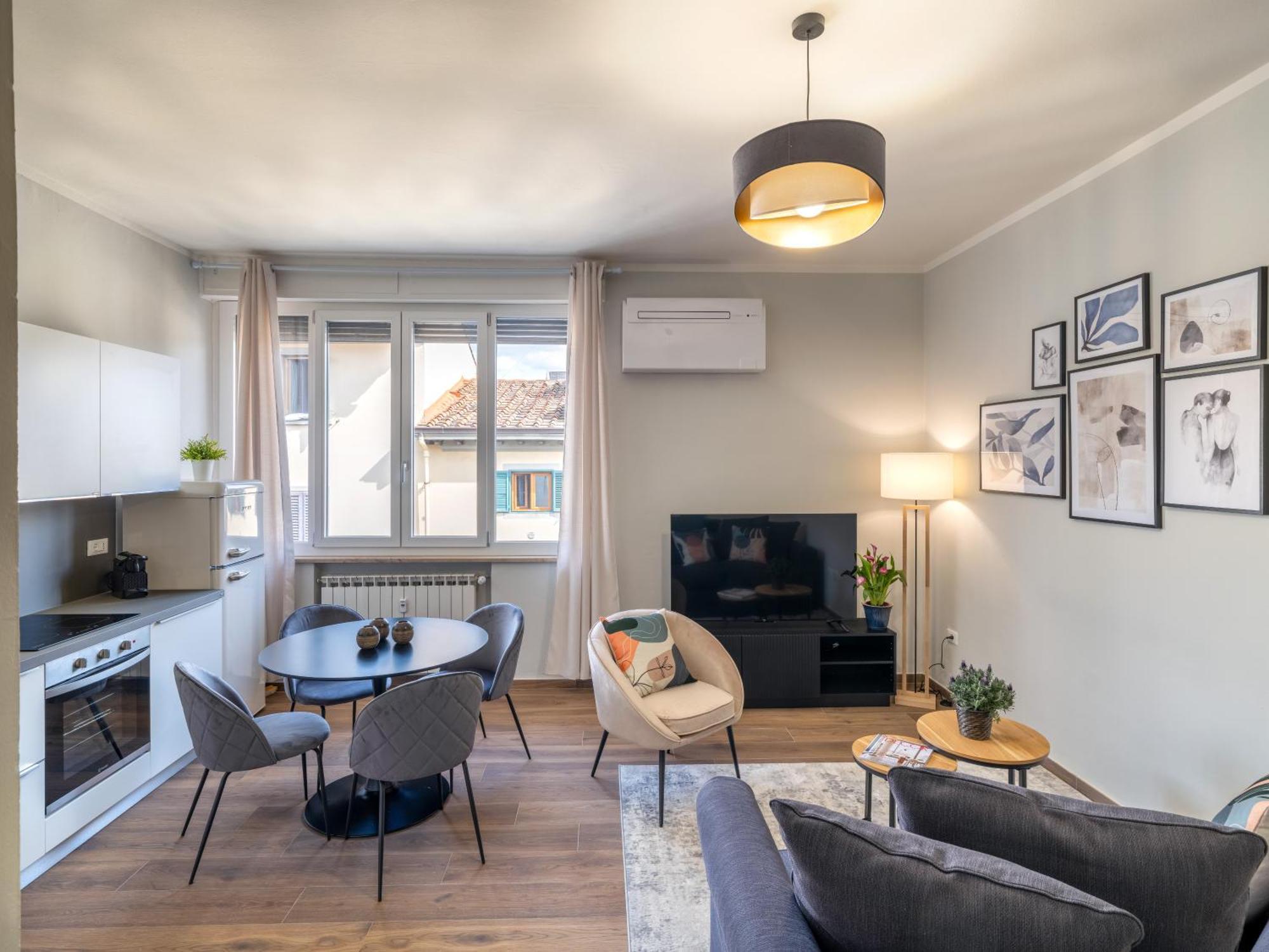 Ponte Alle Mosse Apt - Dolcevita Holiday Florence Exterior photo